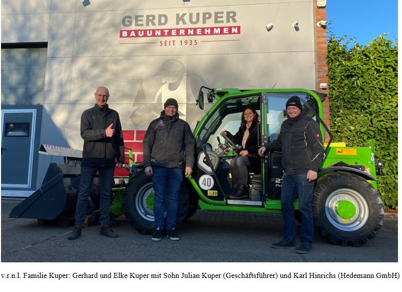 Durch staatliche Förderung Geld gespart: Gerd Kuper erhält neuen Teleskoplader